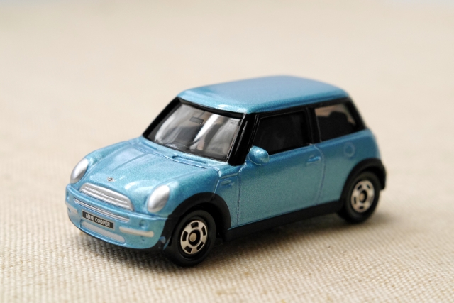 実は車のパンクは左後輪が一番多い その理由とは タイヤ専門店の元店長がおススメする 後悔しないタイヤ選びとカーライフサポート